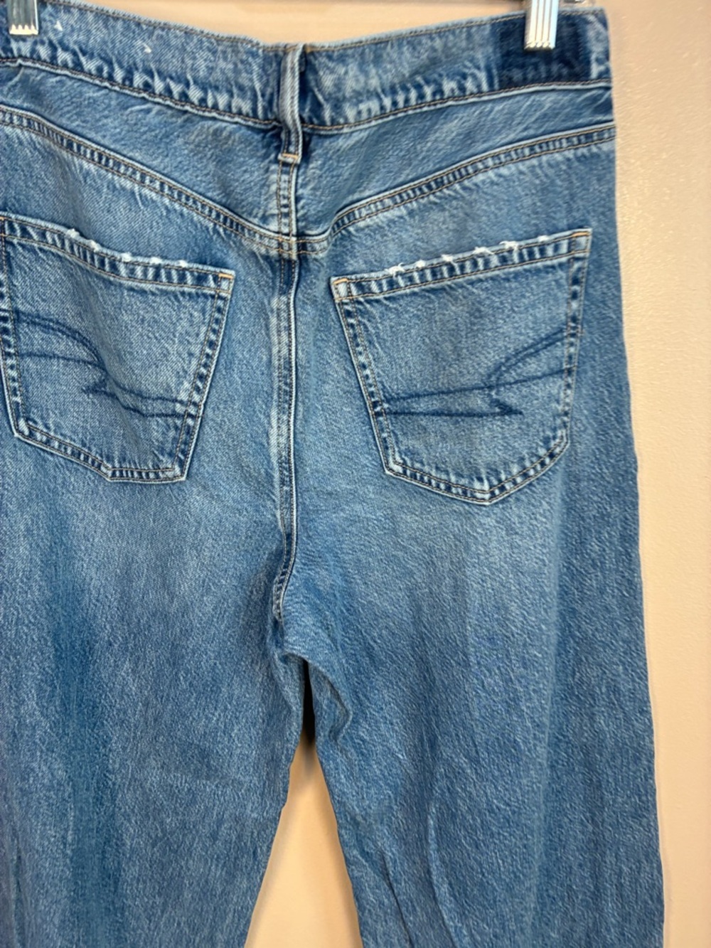 American Eagle Super High Rise Baggy Wide Leg Jeans - Picture 9 of 13